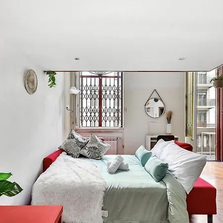 Centro Storicolittle Loft With Balcony Duomo A 10 Miuti
