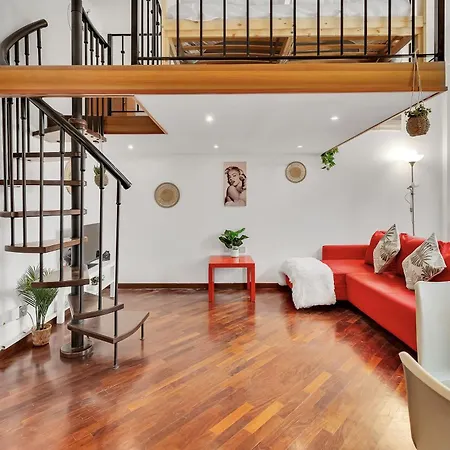 Centro Storicolittle Loft With Balcony Duomo A 10 Miuti Apartment Milan