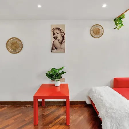 Centro Storicolittle Loft With Balcony Duomo A 10 Miuti *